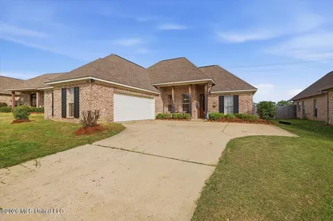 Exterior - 208 Buttonwood Ln, Canton, MS 39046 photo 3 of 8