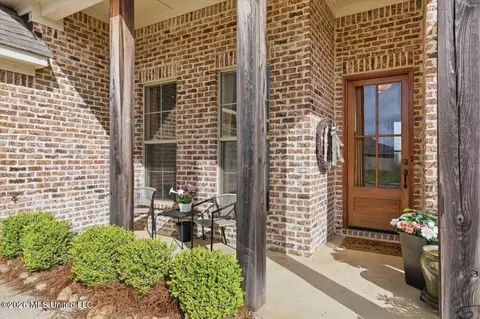 Exterior - 208 Buttonwood Ln, Canton, MS 39046 photo 4 of 8
