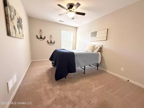 Bedroom - 406 S Vaiden Ridge Dr, Hernando, MS 38632 photo 3 of 4
