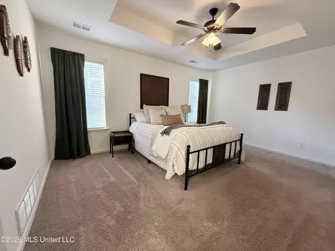 Bedroom - 406 S Vaiden Ridge Dr, Hernando, MS 38632 photo 1 of 4