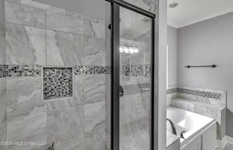 Bath - 130 Grace Dr, Flowood, MS 39232 photo 2 of 9
