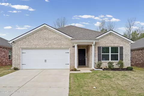 20 Lee Creek Rd, Byhalia, MS 38611