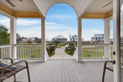 Exterior - 138 Hanakealoha Pl, Diamondhead, MS 39525 photo 6 of 10