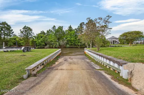 Other - 138 Hanakealoha Pl, Diamondhead, MS 39525 photo 5 of 15