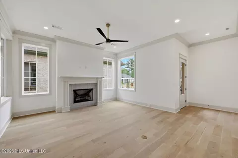 Living - 132 Water St, Madison, MS 39110 photo 2 of 4