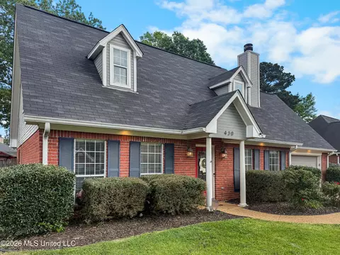 Exterior - 430 Hemlock Dr, Flowood, MS 39232 photo 2 of 6