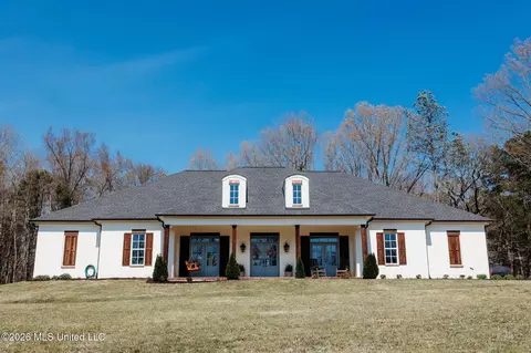 1340 Mount Pleasant Rd, Byhalia, MS 38611