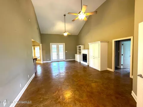 Living - 1038 Deerfield Rd, Summit, MS 39666 photo 1 of 2