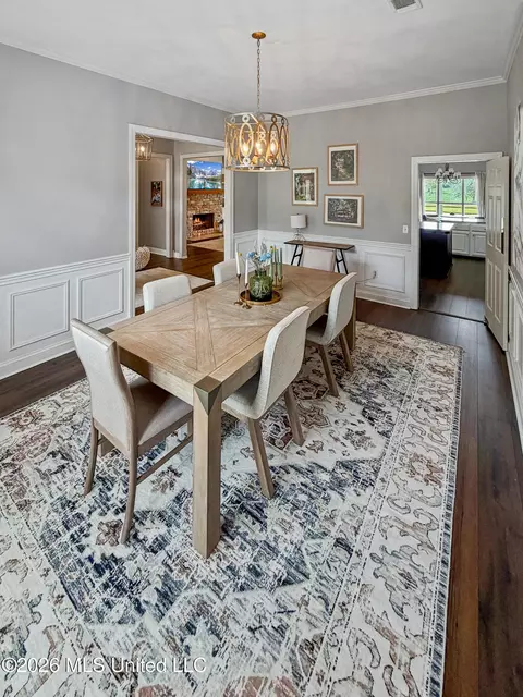 Dining - 111 Eastpointe Cir, Madison, MS 39110 photo 2 of 2