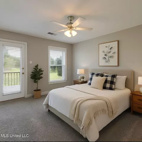Bedroom - 7128 Apache Dr, Olive Branch, MS 38654 photo 3 of 4