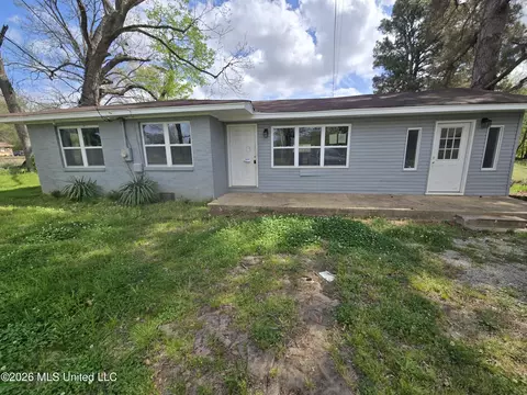246 Anderson Rd, Coldwater, MS 38618