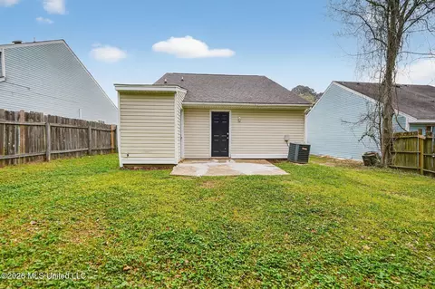 Exterior - 5528 Tiki Ln, Jackson, MS 39212 photo 3 of 6