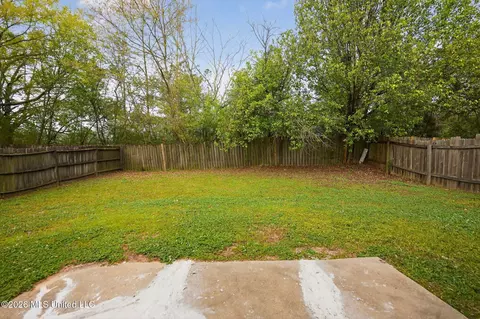 Exterior - 5528 Tiki Ln, Jackson, MS 39212 photo 5 of 6