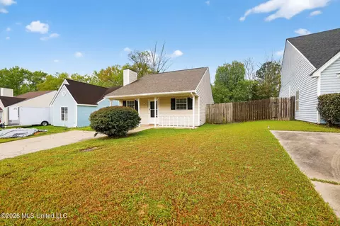 Exterior - 5528 Tiki Ln, Jackson, MS 39212 photo 2 of 6