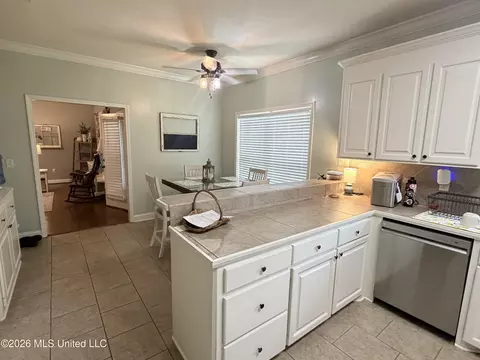 401 Roxbury Pl, Florence, MS 39073 photo 12