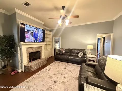 401 Roxbury Pl, Florence, MS 39073 photo 4
