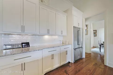 Kitchen - 316 Culleys Stand, Madison, MS 39110 photo 7 of 8
