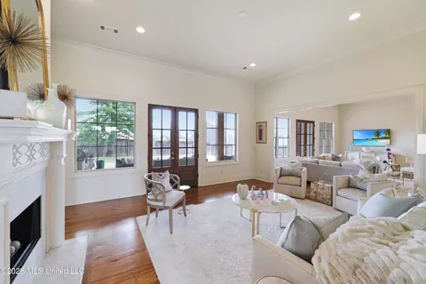 Living - 316 Culleys Stand, Madison, MS 39110 photo 2 of 3