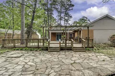 Exterior - 210 Sandpiper Rd, Brandon, MS 39047 photo 4 of 6
