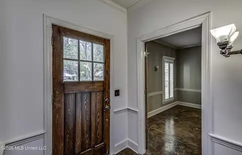 Entry Way - 210 Sandpiper Rd, Brandon, MS 39047 photo 1 of 2