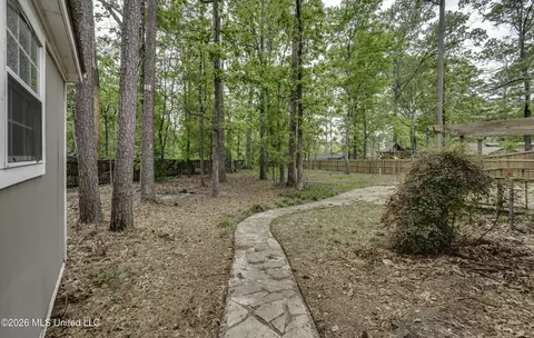 Exterior - 210 Sandpiper Rd, Brandon, MS 39047 photo 6 of 6