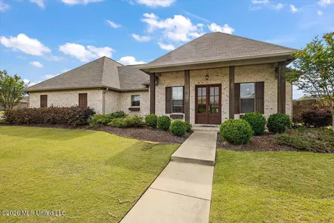 Exterior - 169 Falls Xing, Madison, MS 39110 photo 2 of 7