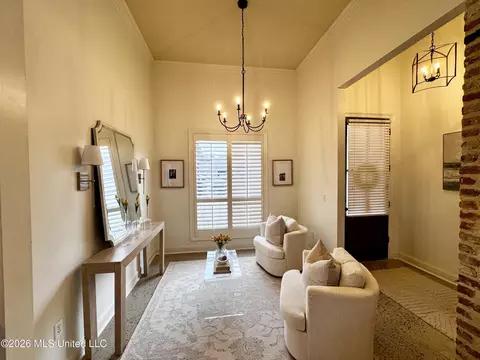 Entry Way - 148 W Pinebrook Dr, Brandon, MS 39047 photo 1 of 1