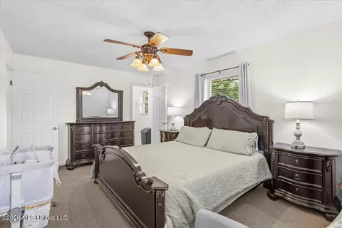 Bedroom - 9233 Mississippi 613, Lucedale, MS 39452 photo 6 of 8