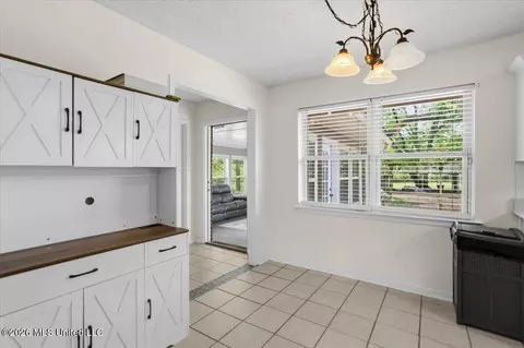 Dining - 9233 Mississippi 613, Lucedale, MS 39452 photo 1 of 5