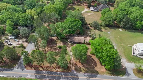 View/Area - 9233 Mississippi 613, Lucedale, MS 39452 photo 2 of 7