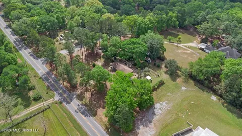 View/Area - 9233 Mississippi 613, Lucedale, MS 39452 photo 1 of 7