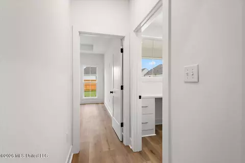 Entry Way - 557 Lavender Way, Canton, MS 39046 photo 5 of 7