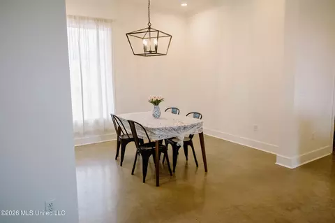 Dining - 209 Ashbury Cv, Canton, MS 39046 photo 2 of 2