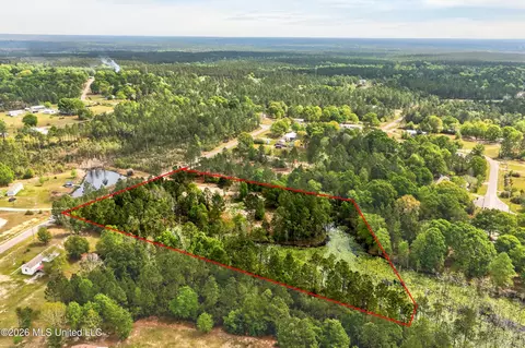 23137 Wright Rd, Saucier, MS 39574 photo 5
