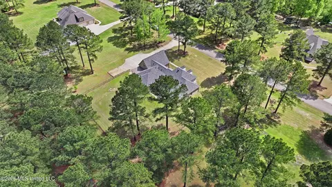 View/Area - 306 Kitty Hawk Cir, Brandon, MS 39047 photo 12 of 16