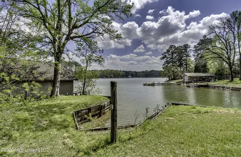 View/Area - 105 Point Clear, Florence, MS 39073 photo 1 of 1