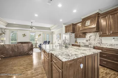 Kitchen - 1021 Tyler Dr, Summit, MS 39666 photo 2 of 3