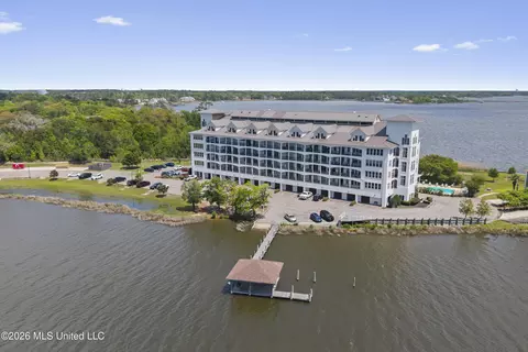630 Bay Cove Dr #314, Biloxi, MS 39532