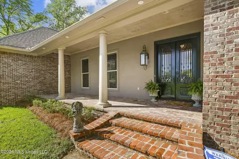 476 Wimbledon Dr, Brandon, MS 39047