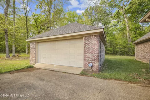 Other - 476 Wimbledon Dr, Brandon, MS 39047 photo 13 of 15