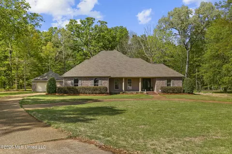 476 Wimbledon Dr, Brandon, MS 39047
