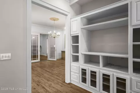 Entry Way - 476 Wimbledon Dr, Brandon, MS 39047 photo 2 of 5
