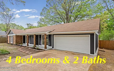 8705 Greenway Rd, Southaven, MS 38671