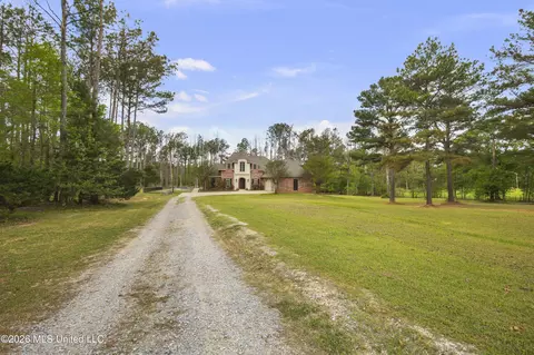 151 Lakeshire Pkwy, Canton, MS 39046