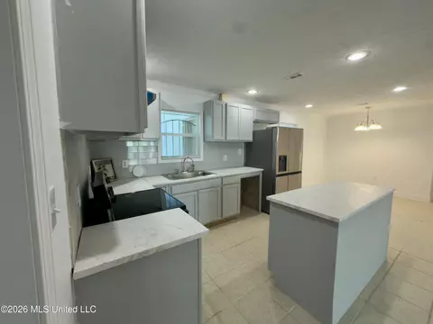 Kitchen - 2814 Charleston Dr, Jackson, MS 39212 photo 2 of 2