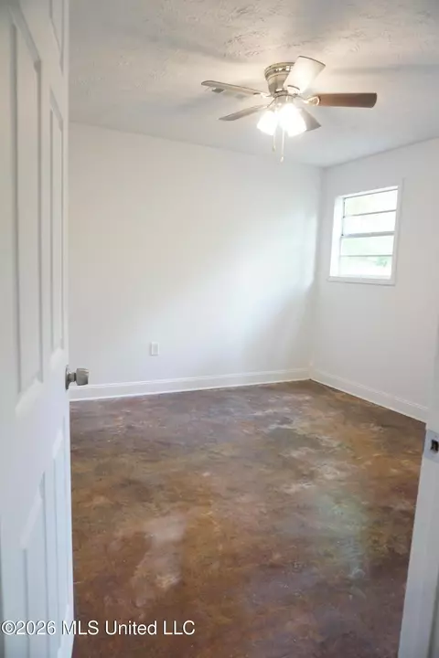 Bedroom - 2814 Charleston Dr, Jackson, MS 39212 photo 1 of 7