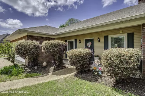 Exterior - 23 Dawnview Dr, Brandon, MS 39042 photo 3 of 13