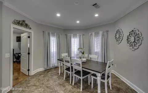 Dining - 23 Dawnview Dr, Brandon, MS 39042 photo 1 of 2