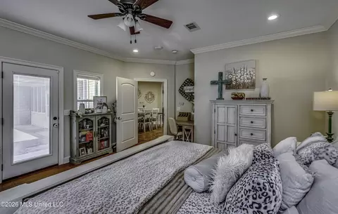 Bedroom - 23 Dawnview Dr, Brandon, MS 39042 photo 4 of 14
