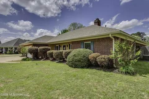 Exterior - 23 Dawnview Dr, Brandon, MS 39042 photo 5 of 13